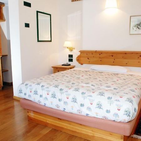 Laurino Hotell Moena Eksteriør bilde